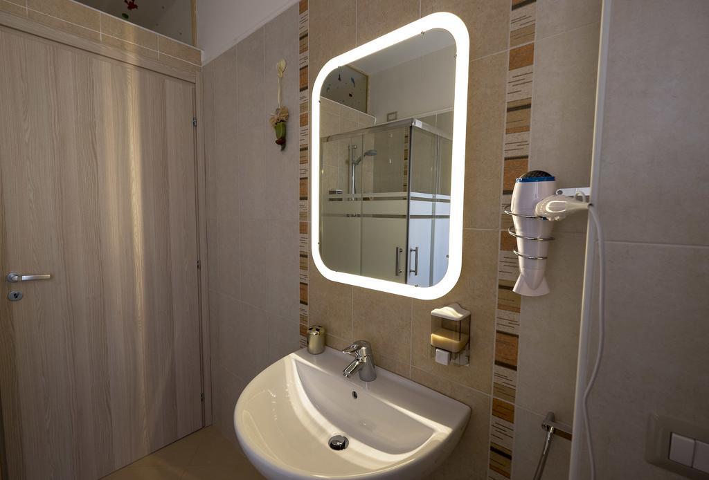 Verona Fiere Rooms Phòng bức ảnh