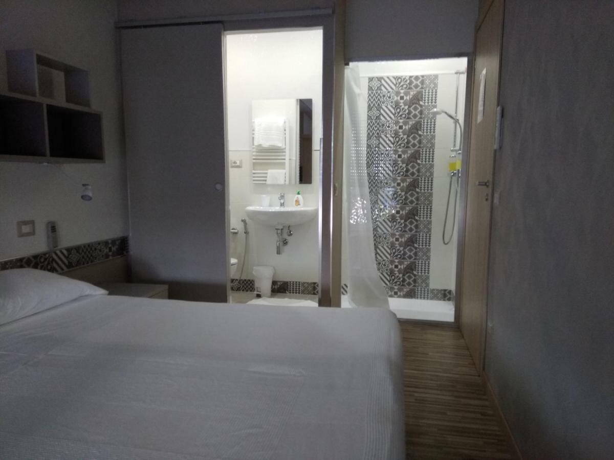 Verona Fiere Rooms Ngoại thất bức ảnh